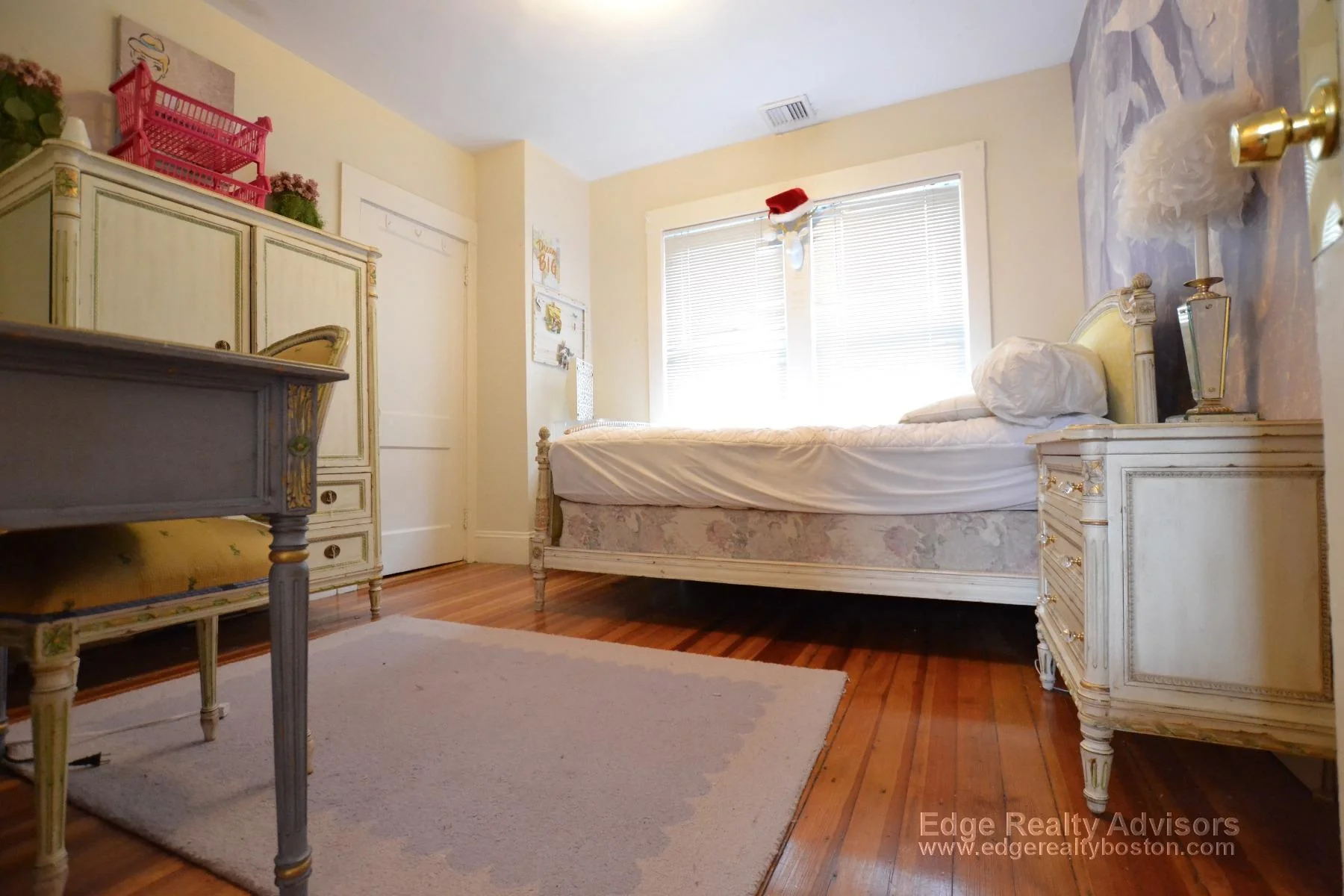 213 Chestnut Hill Ave, Brighton