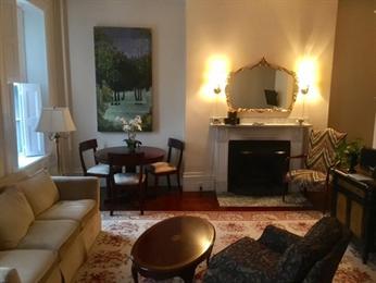 Studio bed, 1 bath apartment for rent at 96 Mt Vernon St Unit 2R, Beacon Hill — photo 3 of 7