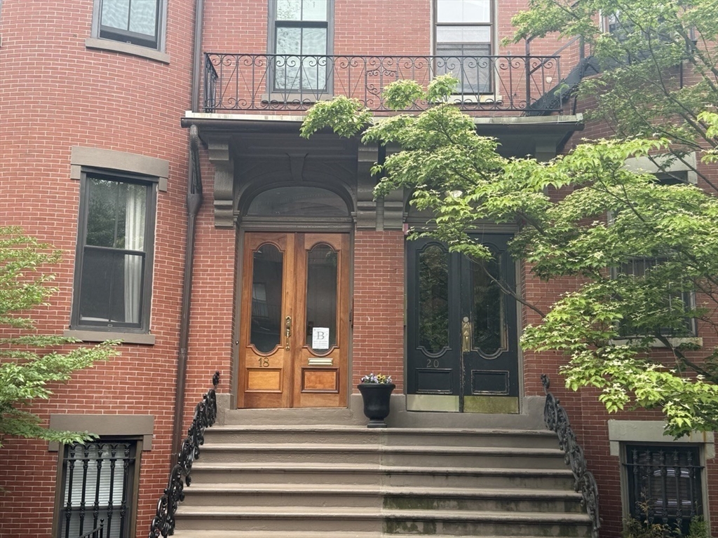 20 Concord Sq, South End