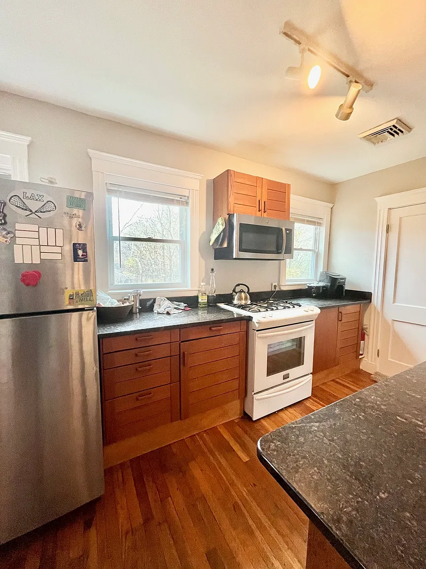 152-154 Parker Hill Ave, Mission Hill