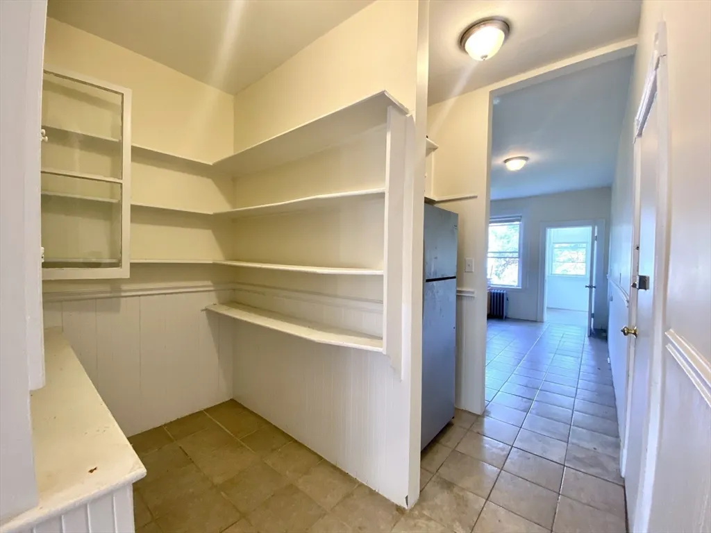 144 Coolidge St, North Brookline