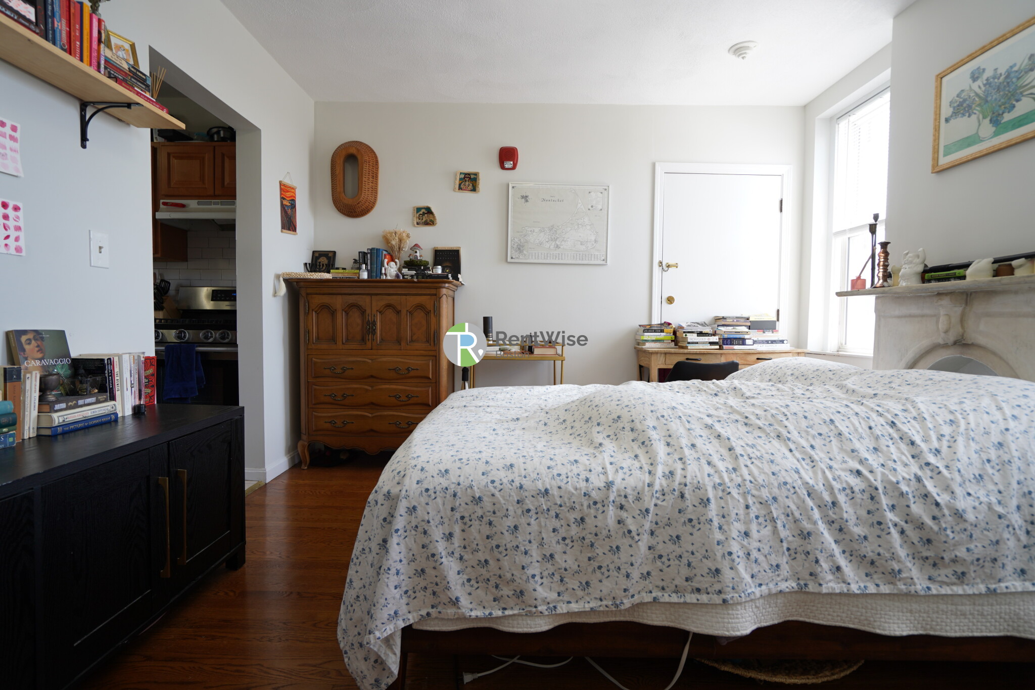 722 East 6th St, South Boston