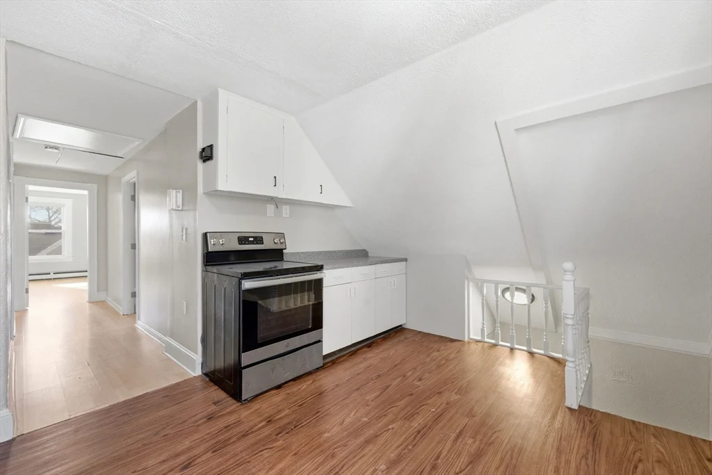 21 John St, Attleboro