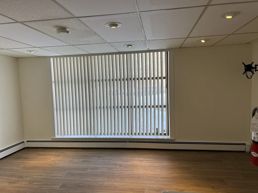 200 Main Street Apt 1, Spencer