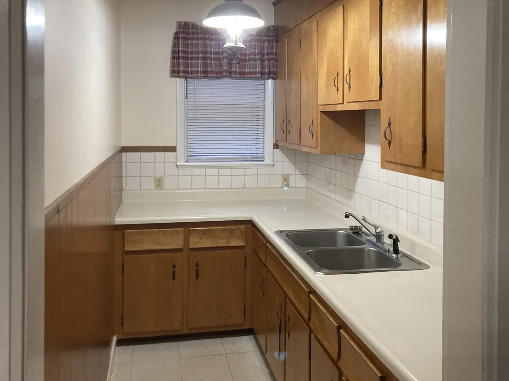 109 Green Hill Pkwy, Worcester