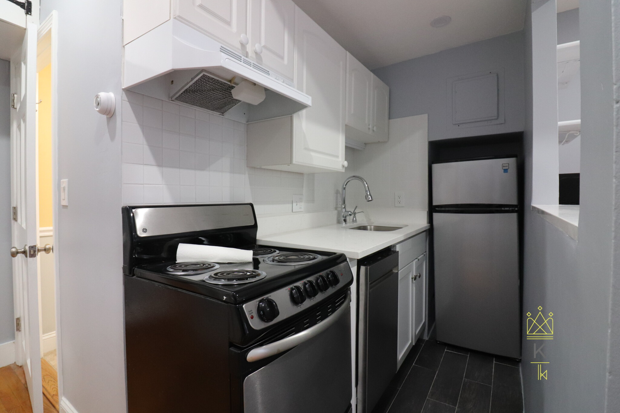 39 Irving St, Beacon Hill