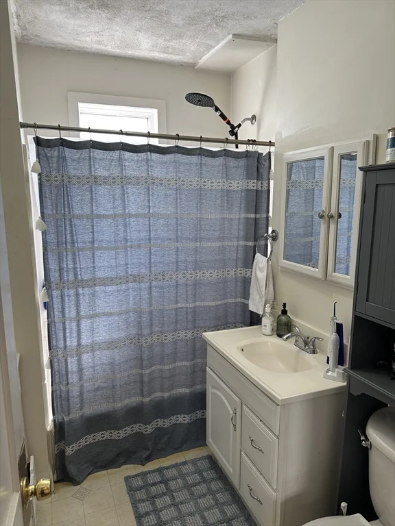 32 Gourley Rd, Tufts University
