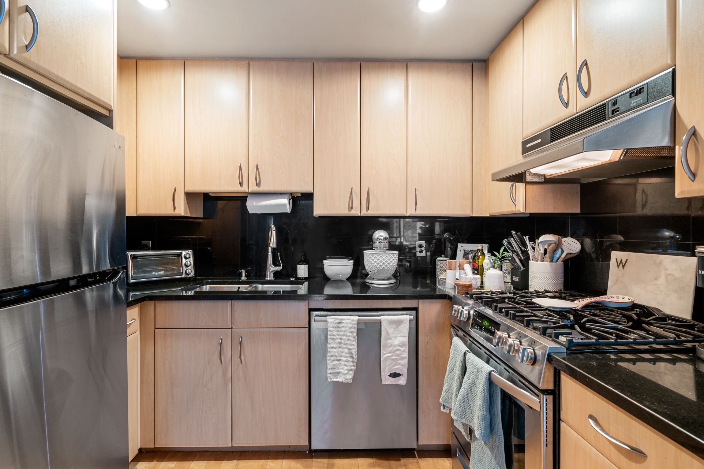 1 bed, 1 bath apartment for rent at 9 W Broadway Unit 423, South Boston — photo 7 of 17