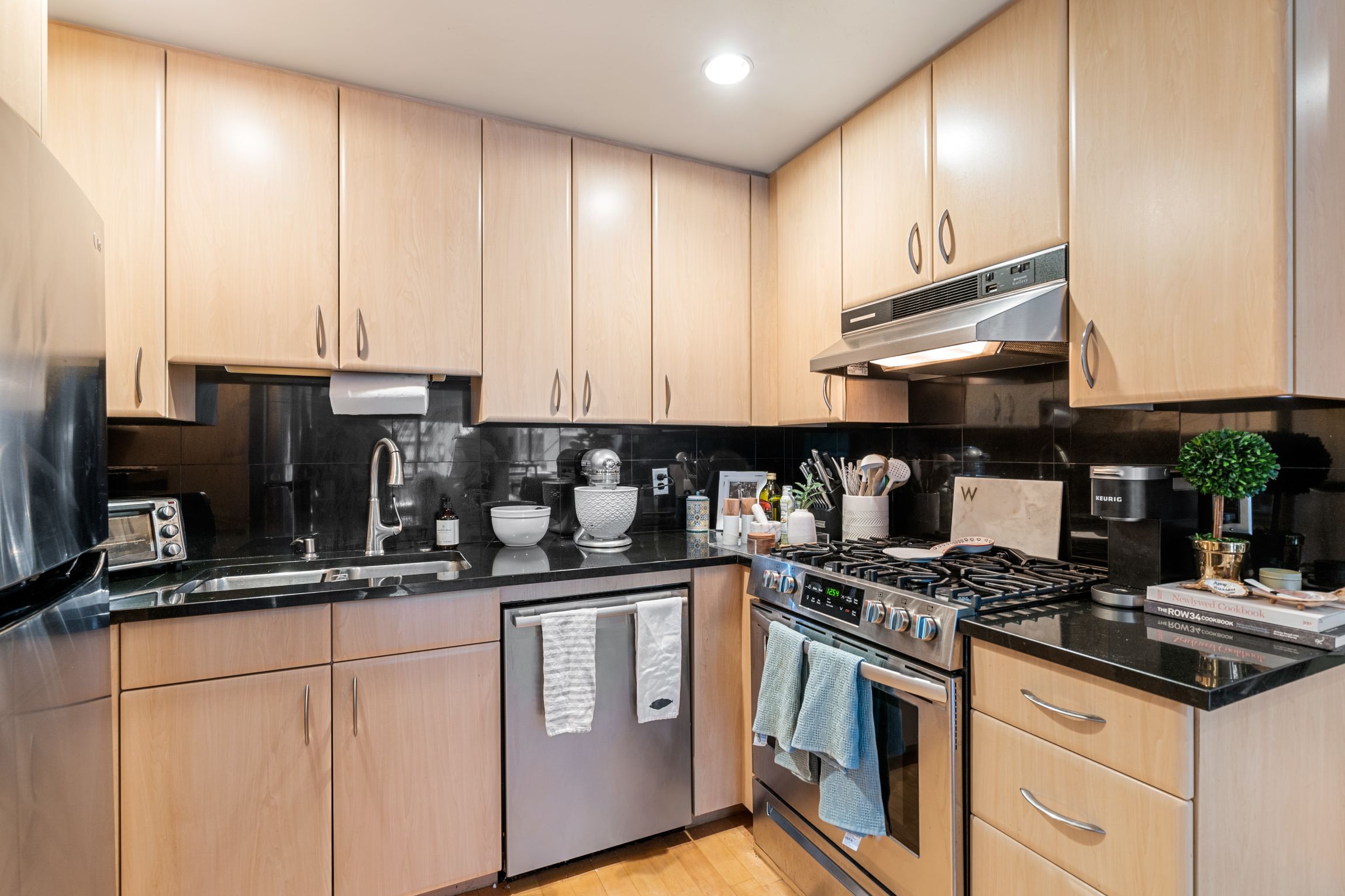 1 bed, 1 bath apartment for rent at 9 W Broadway Unit 423, South Boston — photo 8 of 17