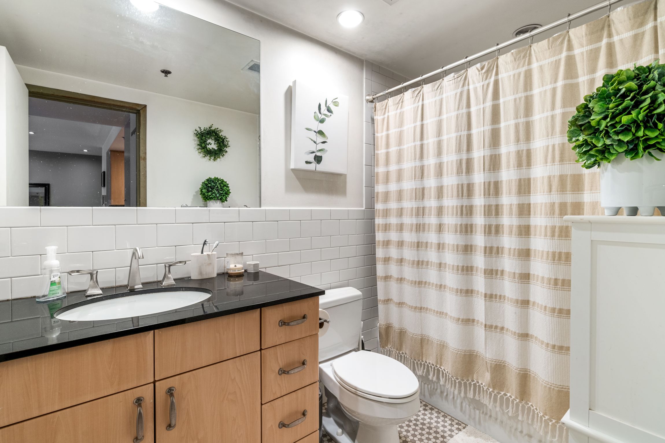1 bed, 1 bath apartment for rent at 9 W Broadway Unit 423, South Boston — photo 16 of 17