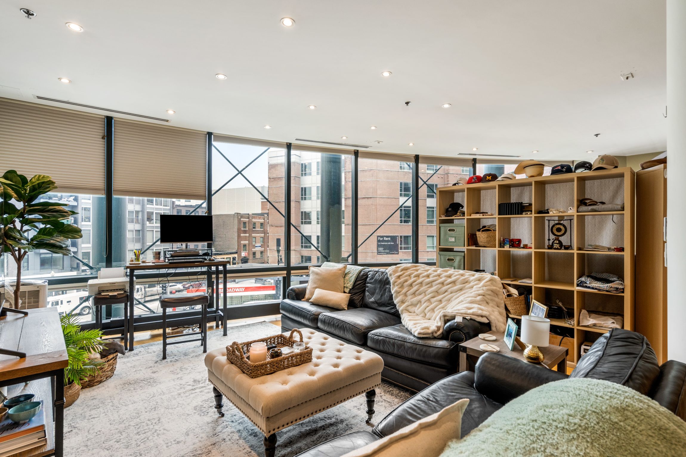1 bed, 1 bath apartment for rent at 9 W Broadway Unit 423, South Boston