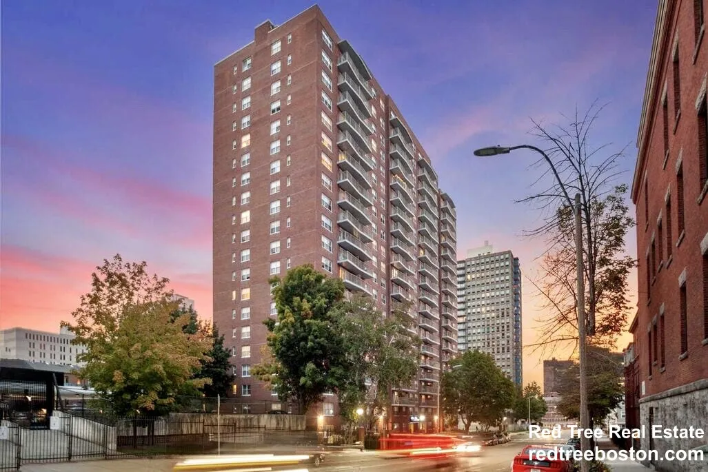 75 Saint Alphonsus St, Mission Hill