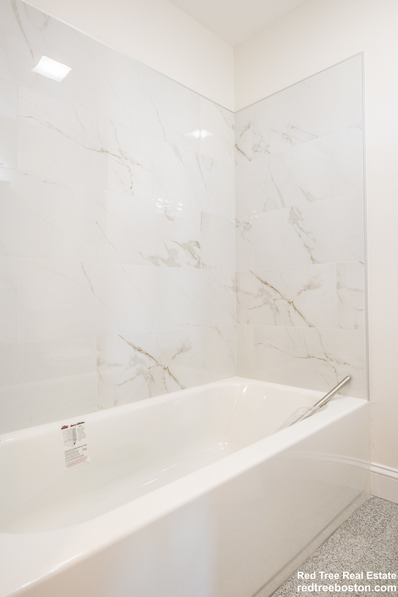 20 Winthrop St, Roxbury