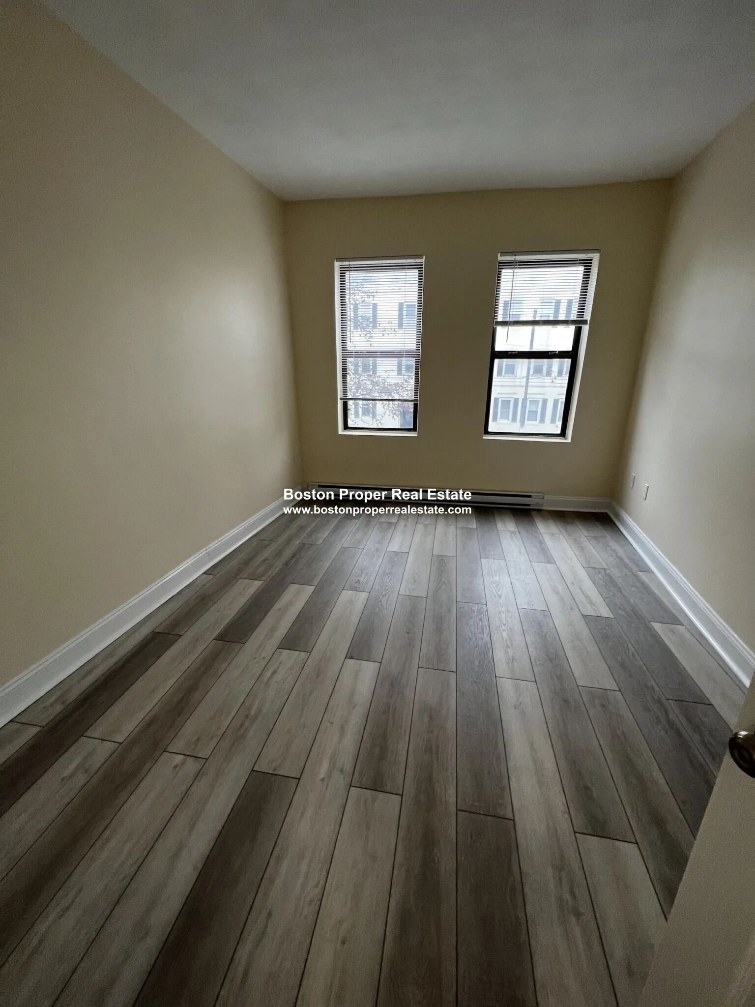 891 Huntington Ave, Mission Hill