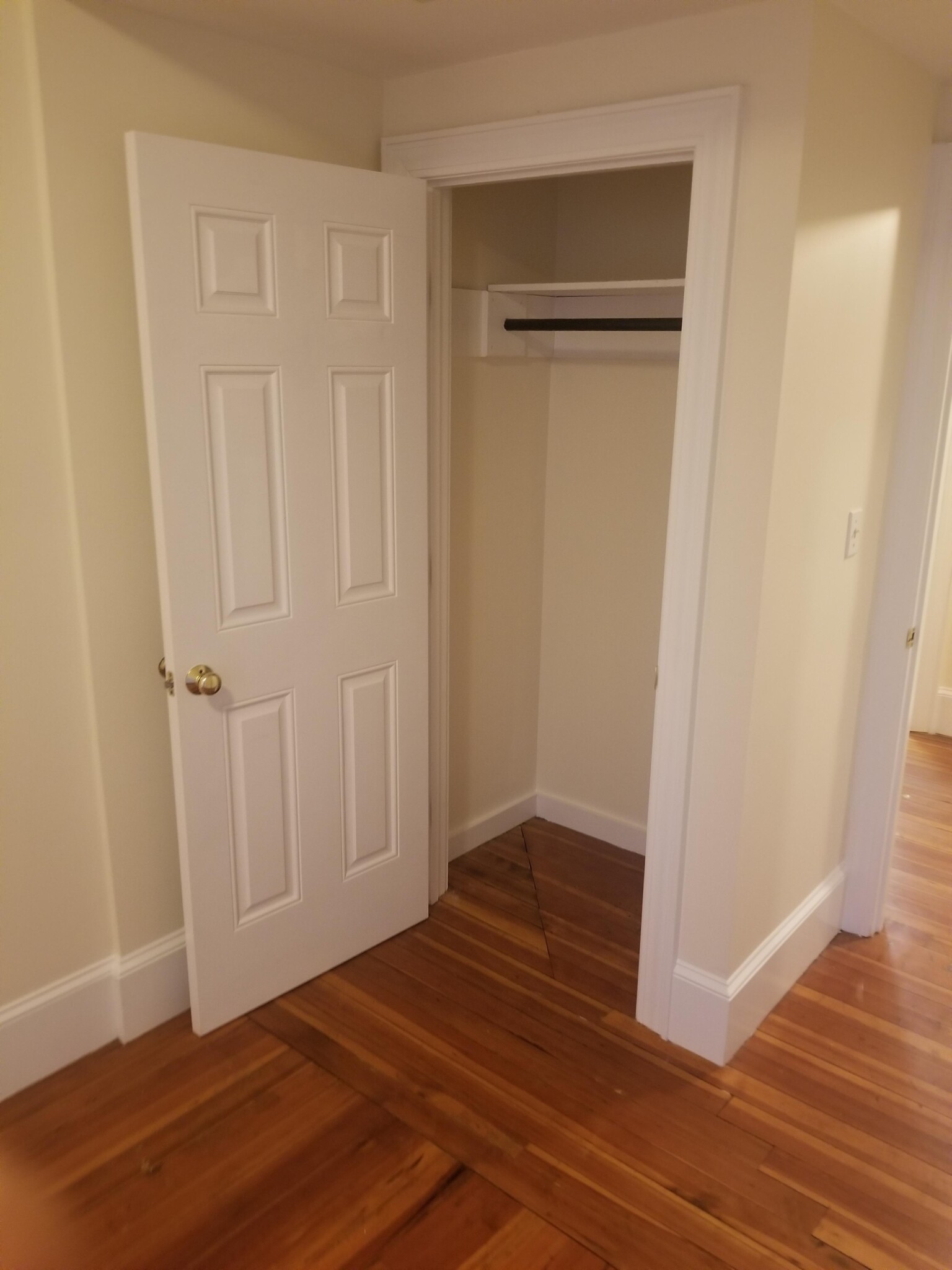 881 Massachusetts Ave, Central Square