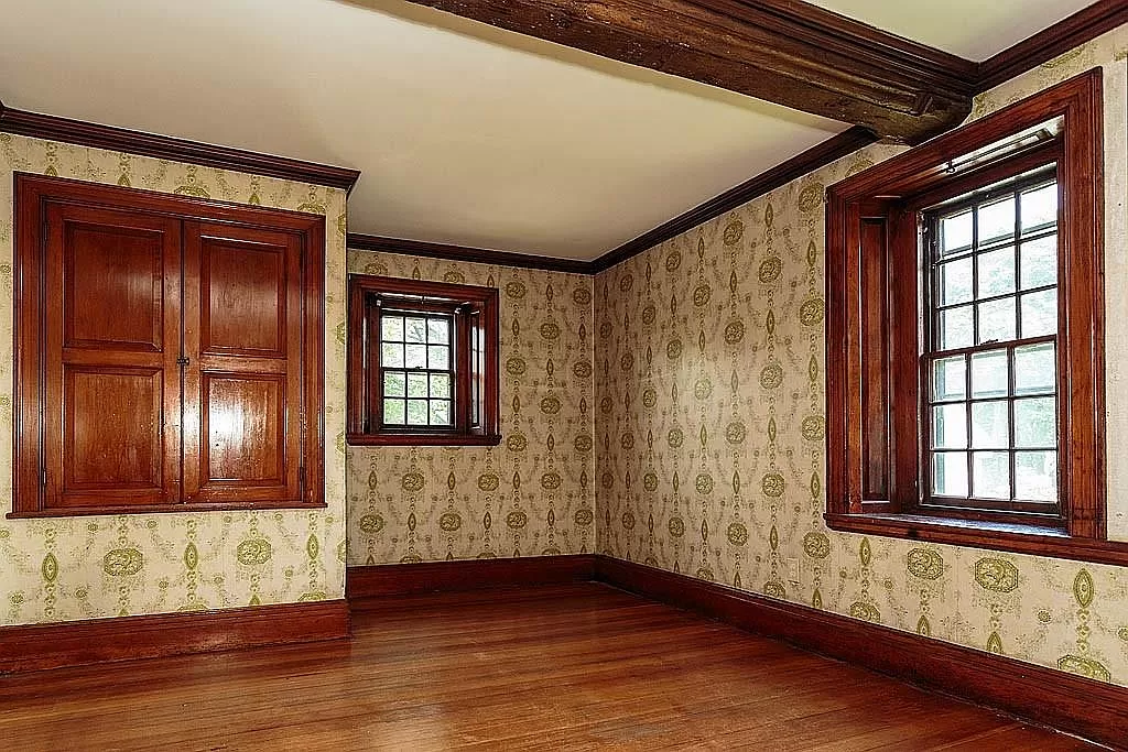 350 Riverside Ave, Medford