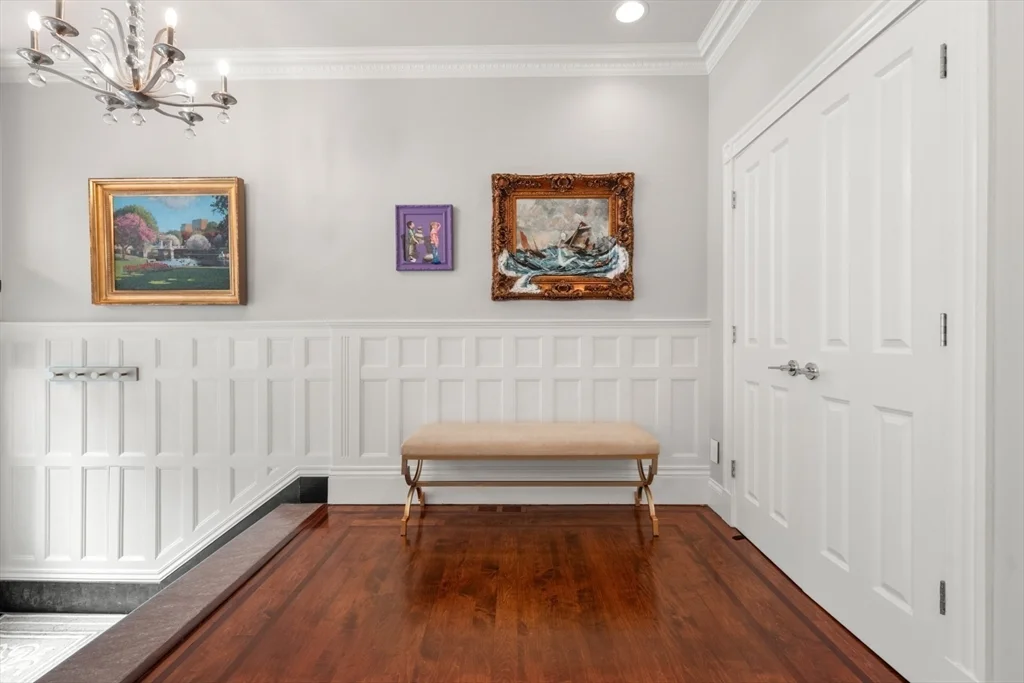 61 Saint Botolph St, Back Bay