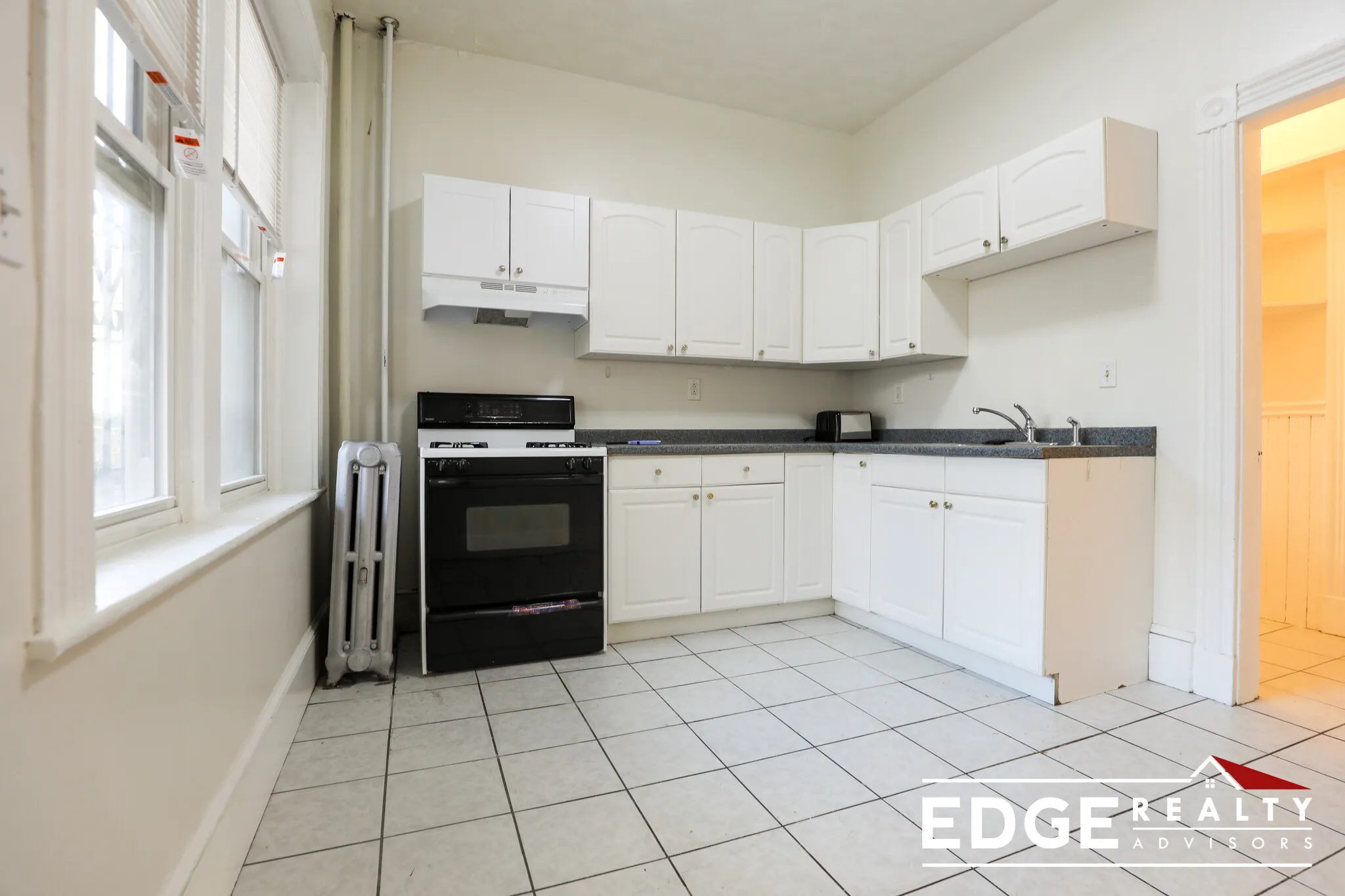 79 Glenville Ave, Brighton