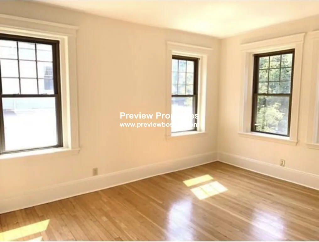 75 Longwood Ave, Coolidge Corner