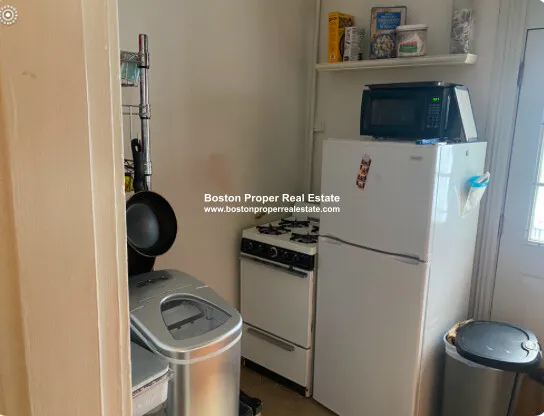 64 Charlesgate East, Fenway