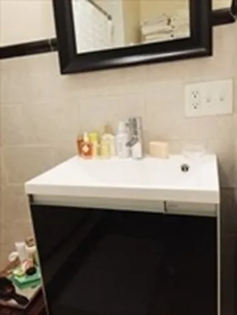 556 Columbus Ave, South End