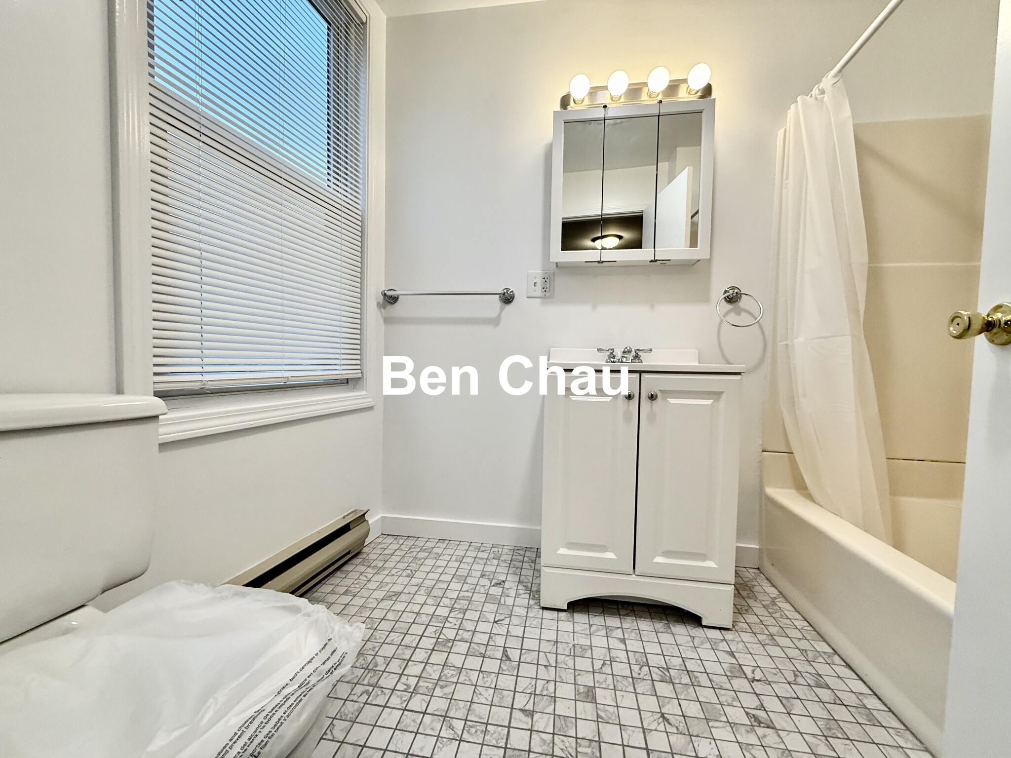 35 Davis Sq, Davis Square