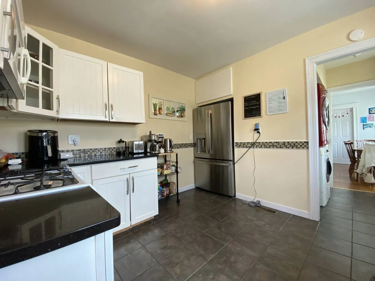 2 Vassar St, South Medford