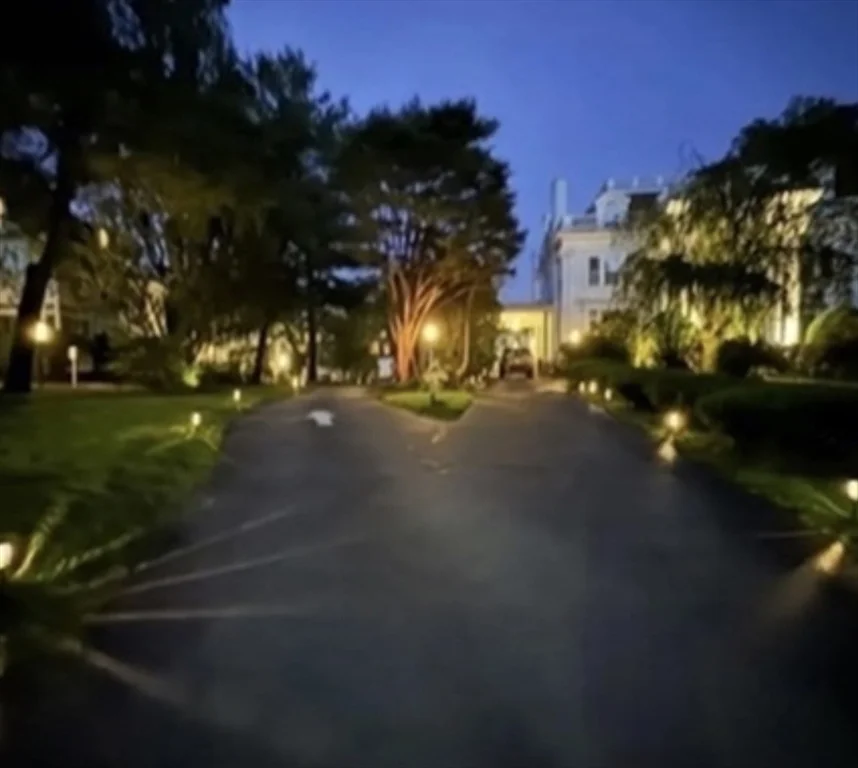 600 Washington St, Wellesley