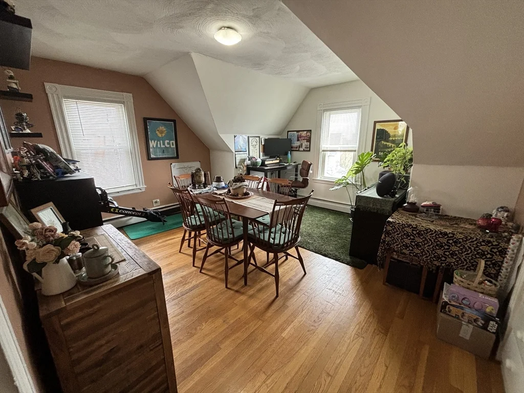 11 Prospect Hill Ave, Prospect Hill