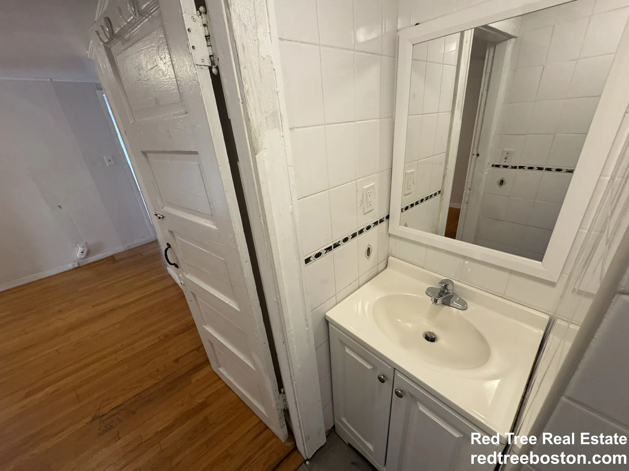 1725 Commonwealth Ave, Brighton