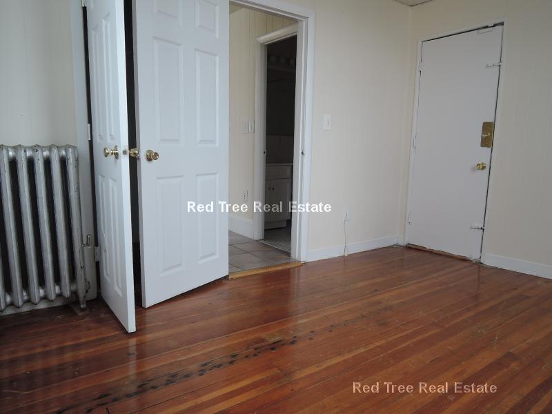 439 Cambridge St, Allston