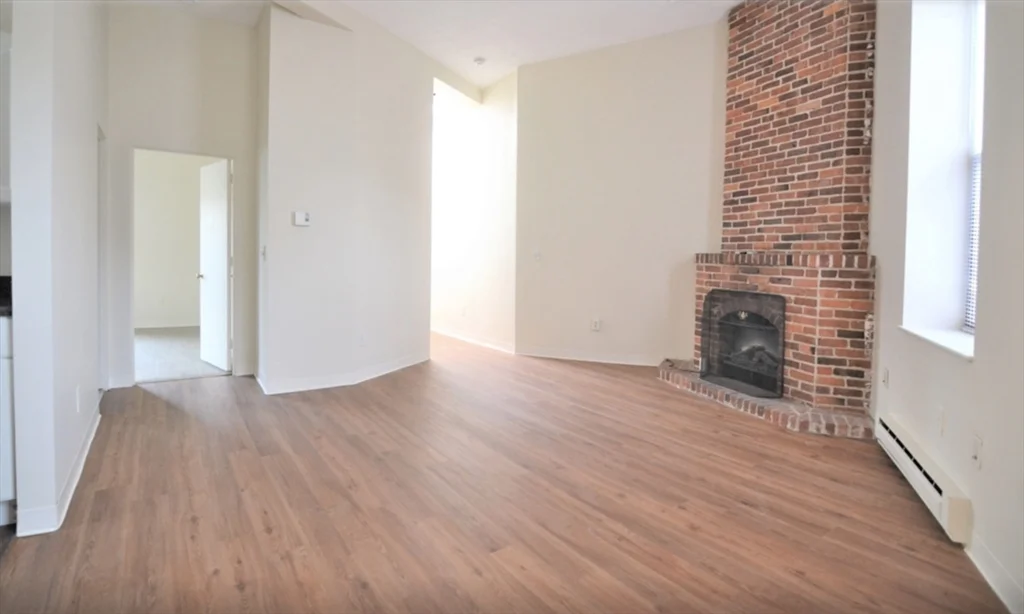 23 Saint Germain St, Back Bay