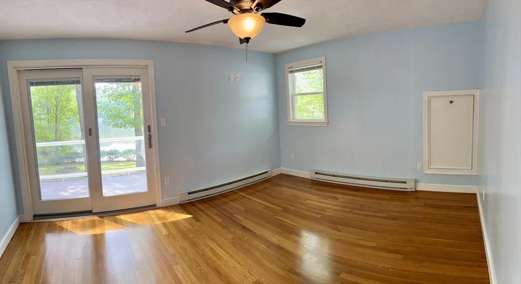 70 Beach St, Foxboro