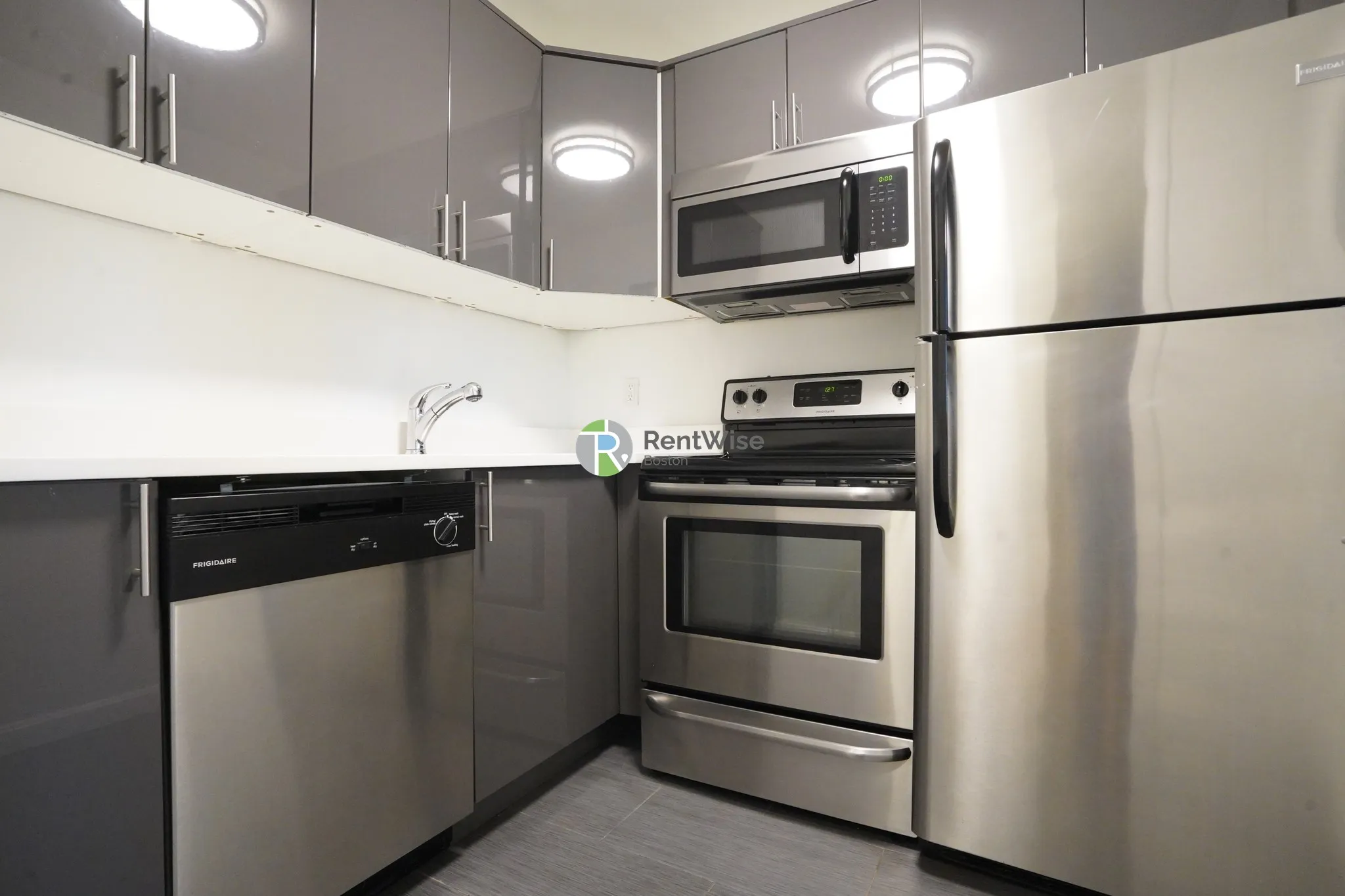 14 Marion St, Coolidge Corner