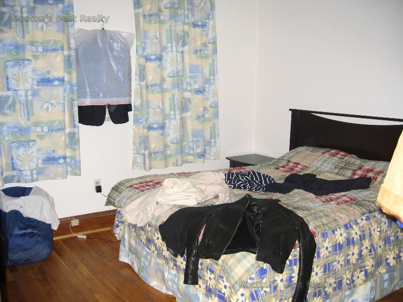 1 bed, 1 bath apartment for rent at 80 Gordon St Unit 14, Brighton — photo 3 of 7