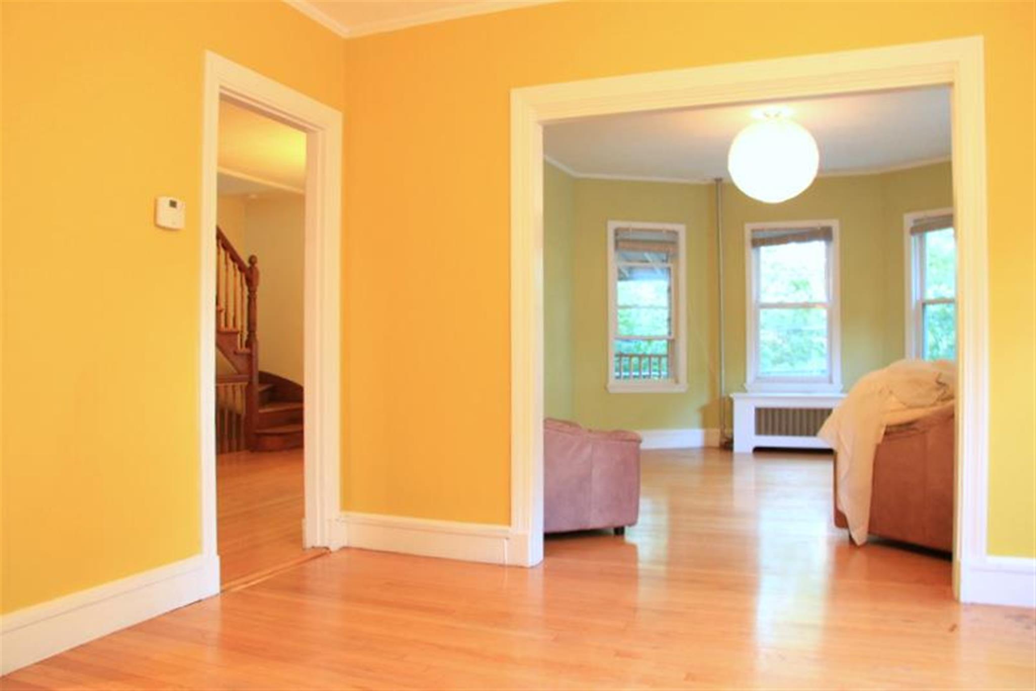 3 bed, 2 bath apartment for rent at 11 Albion St Unit R, Spring Hill — photo 9 of 31