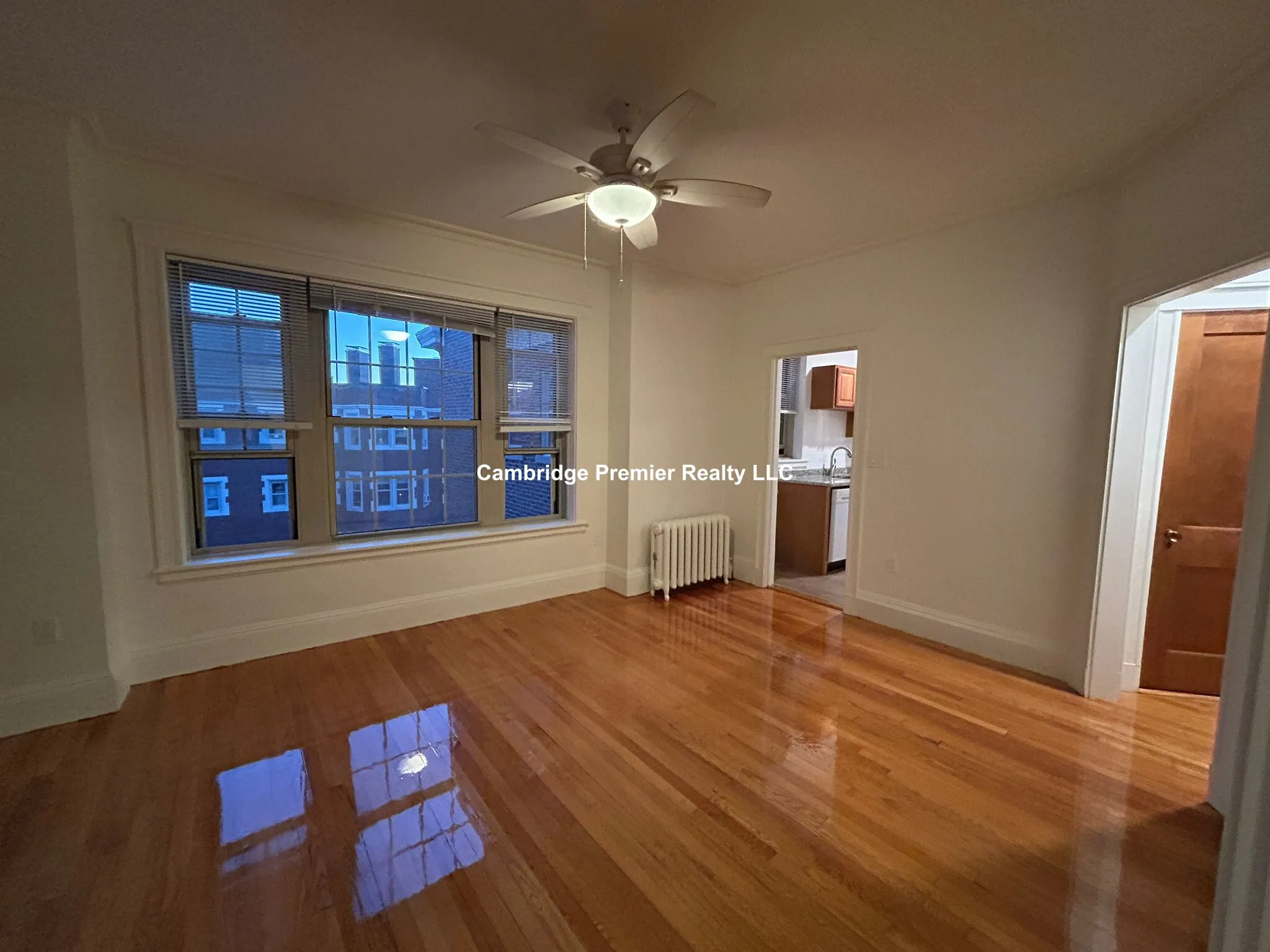 5 Concord Ave, Neighborhood Nine