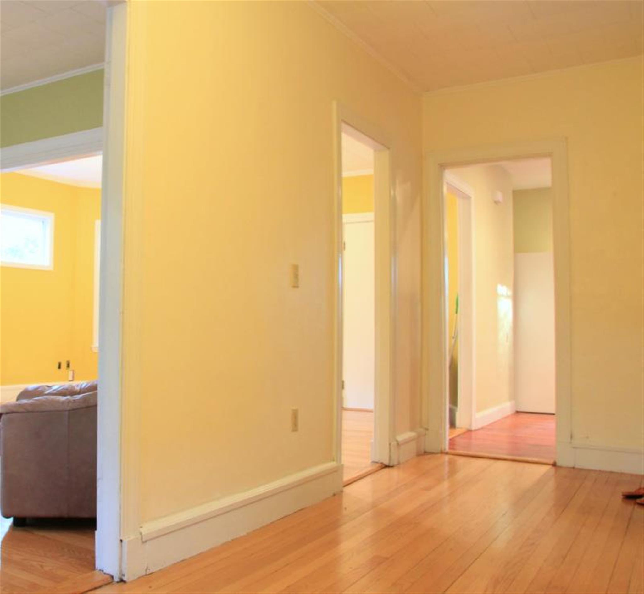 3 bed, 2 bath apartment for rent at 11 Albion St Unit R, Spring Hill — photo 13 of 31