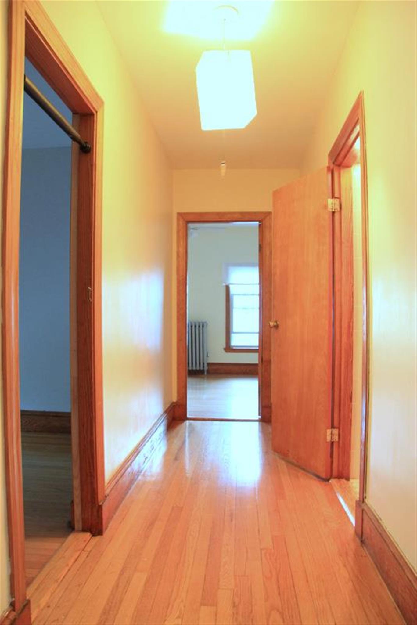 3 bed, 2 bath apartment for rent at 11 Albion St Unit R, Spring Hill — photo 16 of 31
