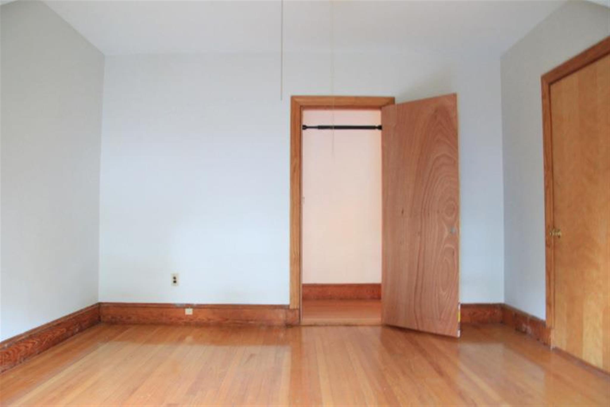 3 bed, 2 bath apartment for rent at 11 Albion St Unit R, Spring Hill — photo 23 of 31