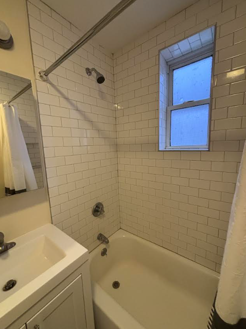 82 Sacramento St, Ward Two