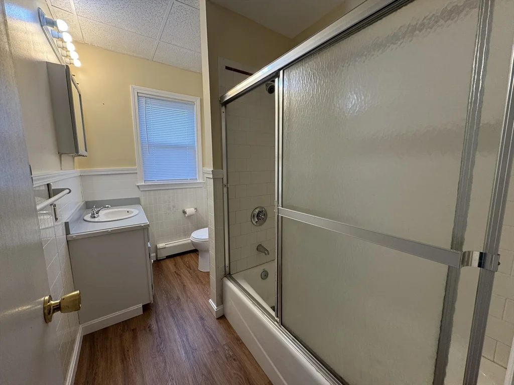 171 Hunter St, Fall River