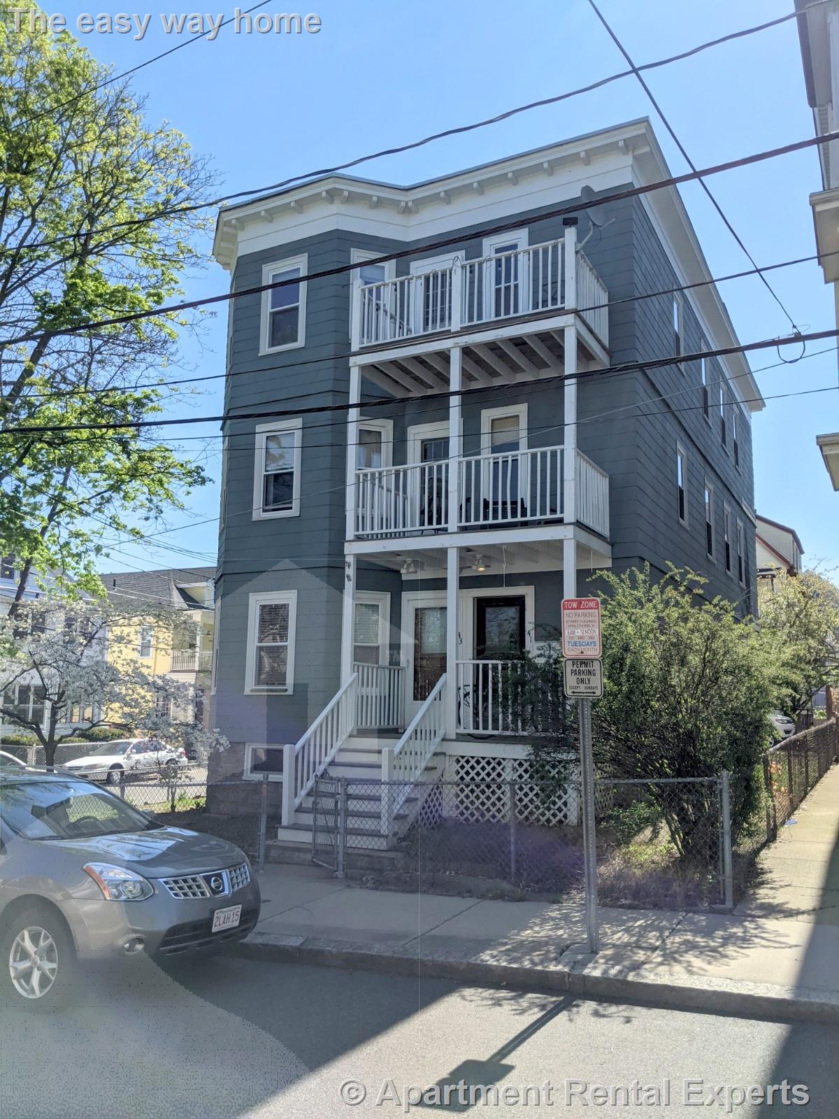 41-43 Belknap St, Teele Square