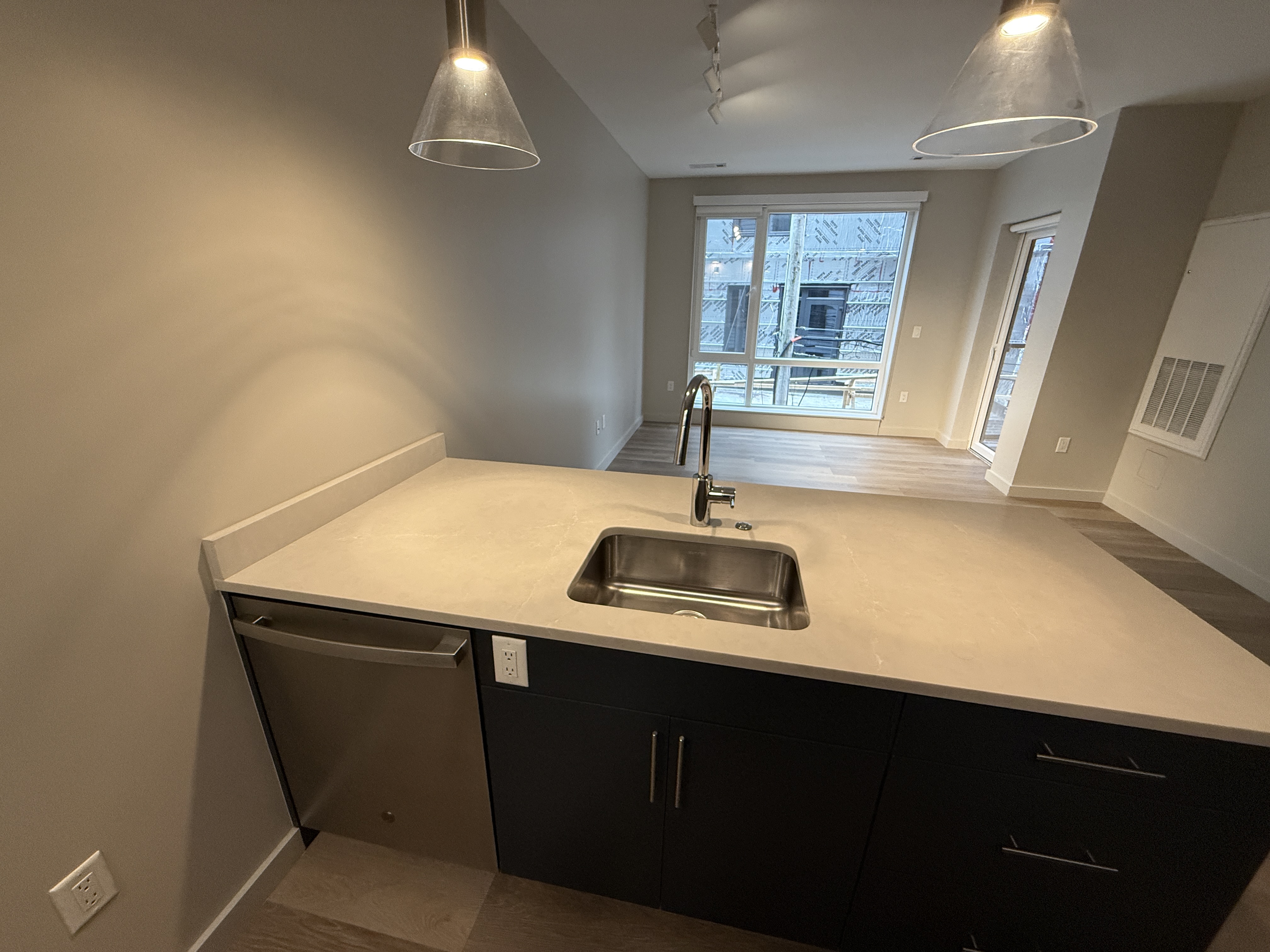 1550 Soldiers Field Rd, Brighton