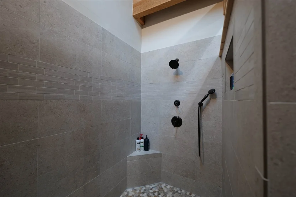 23 Winter St, Norwell