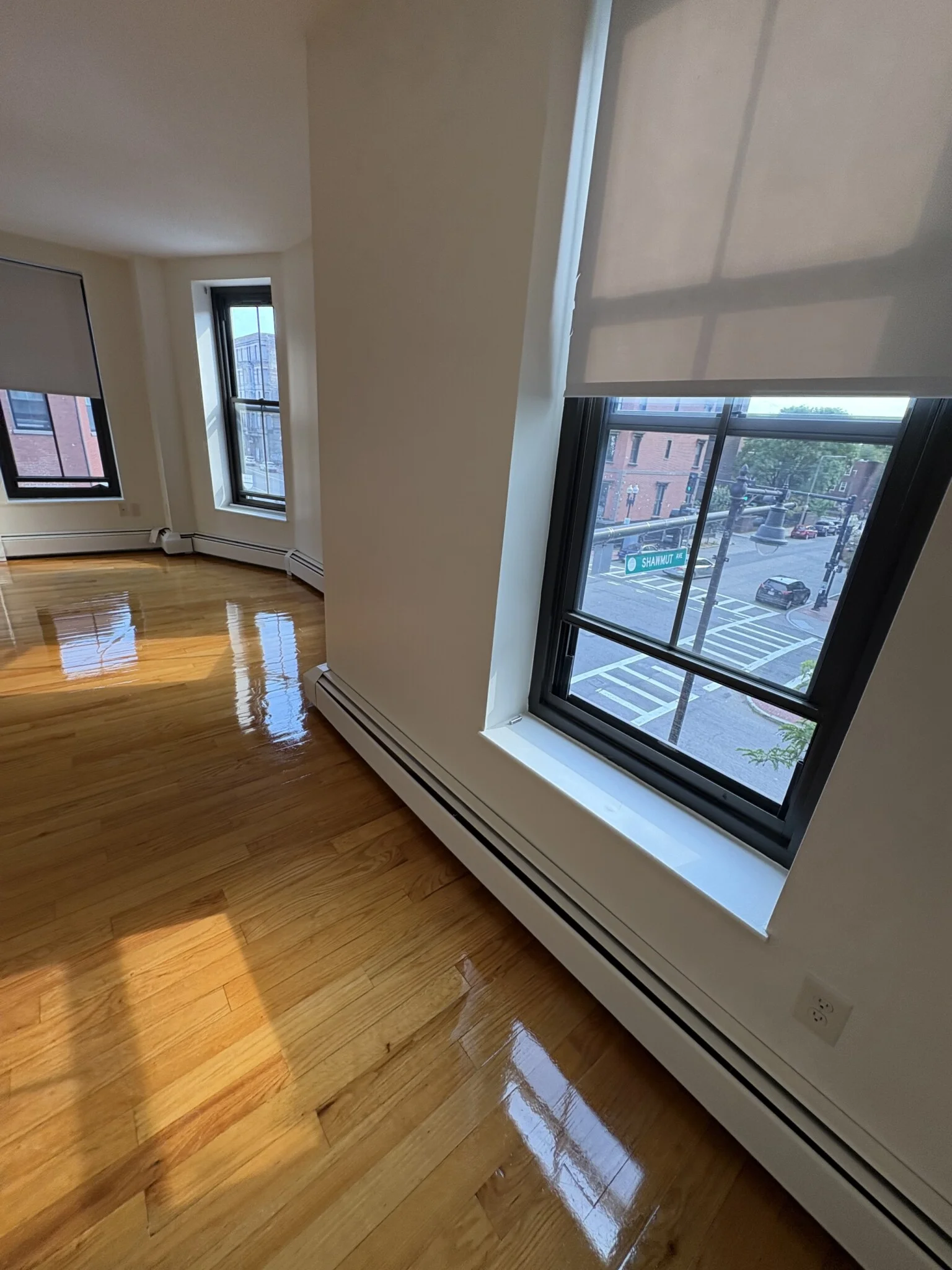 586 Massachusetts Ave, South End