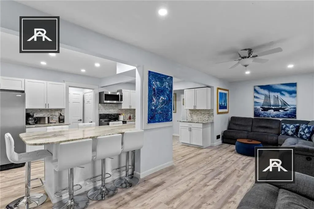 48 Greycliff Rd, Brighton