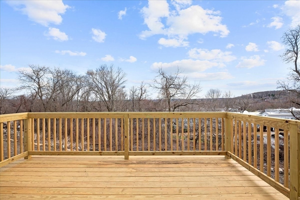 77 Upland St, Worcester