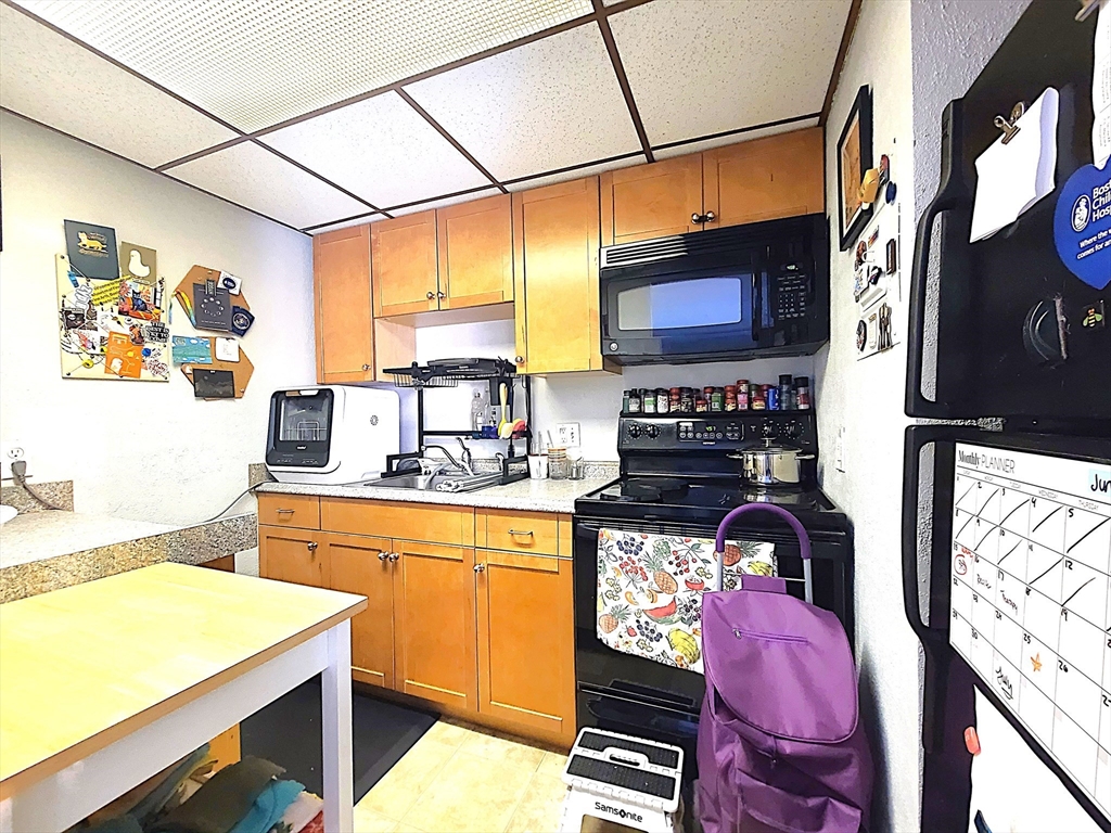 1243 Beacon St, Coolidge Corner