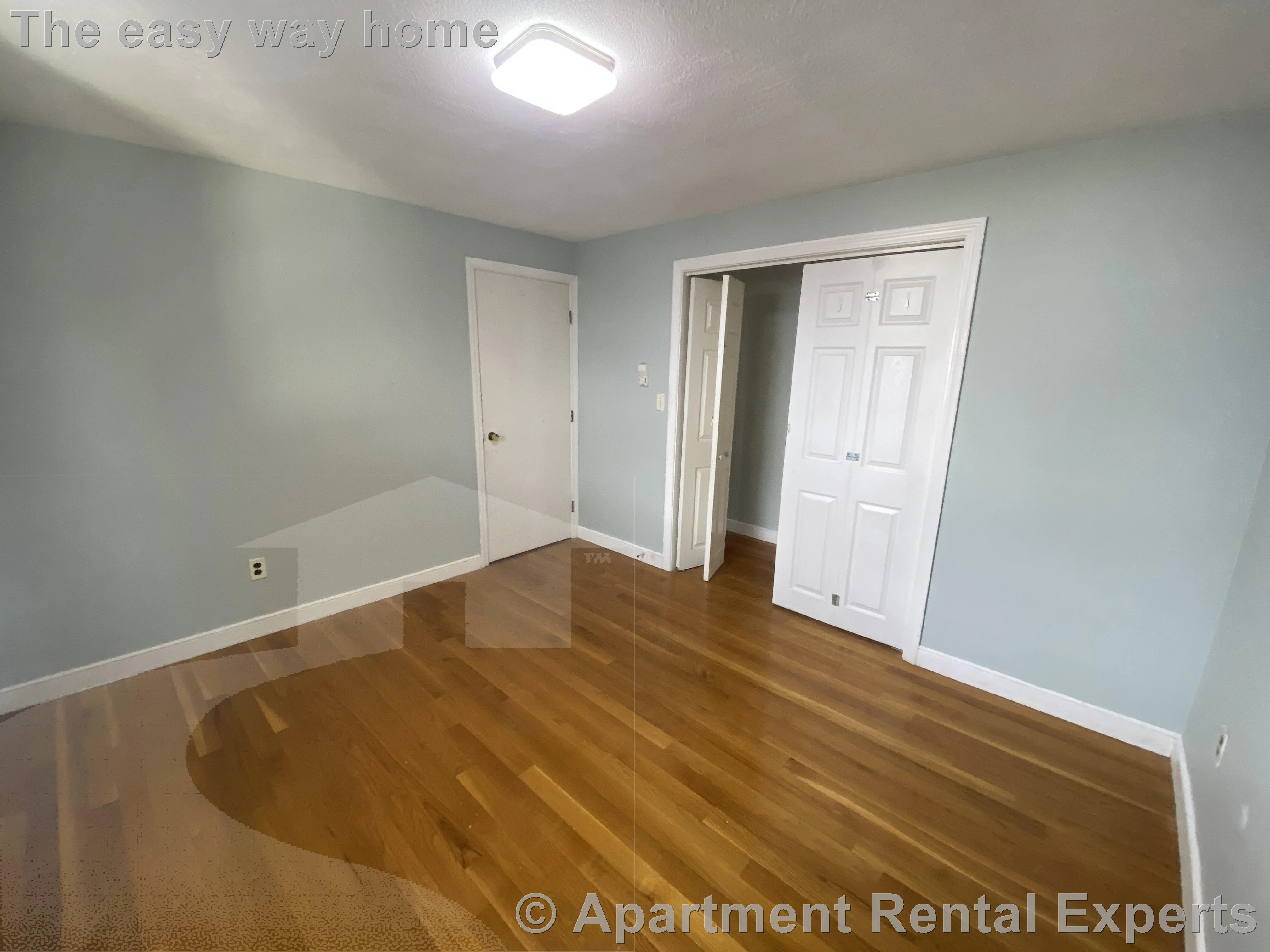 92 Sylvia St, Arlington Heights